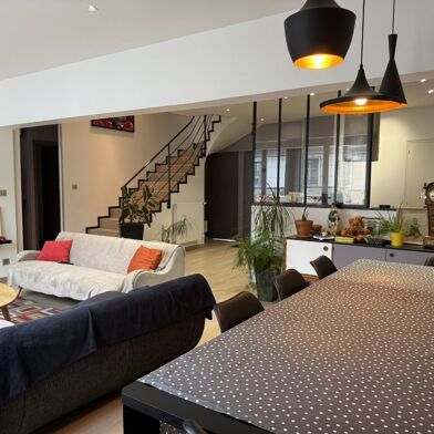 Appartement 7 pièces 780000 €