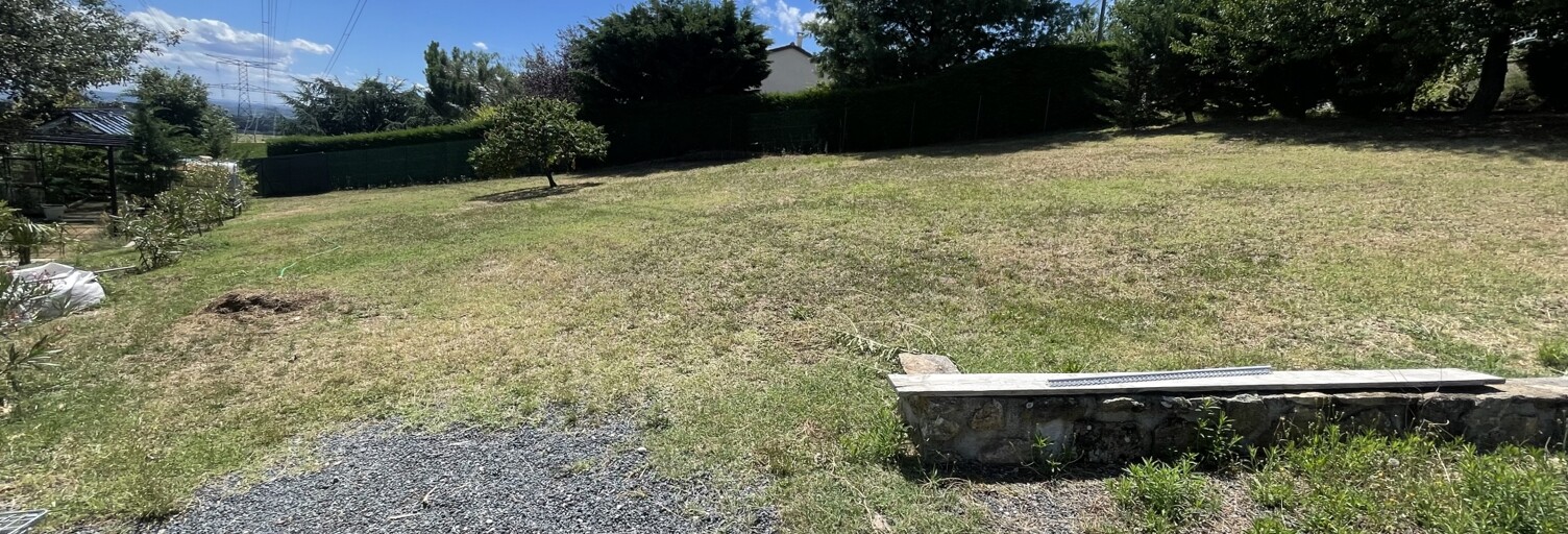 Terrain  1096 m² à vendre à La Chapelle-Villars (42410)