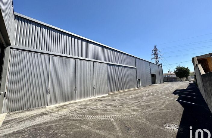 Location Hangar 500 m&sup2; — photo 3