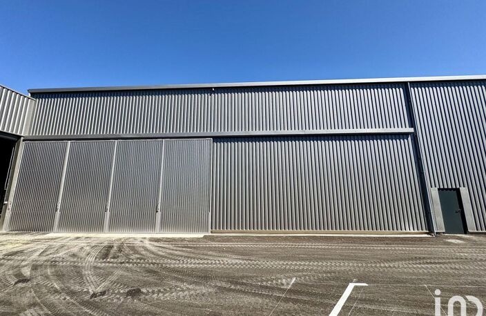 Location Hangar 500 m&sup2; — photo 4