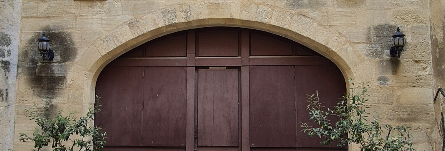 Appartement 1 Pièce 27 m² à louer à Uzès (30700)