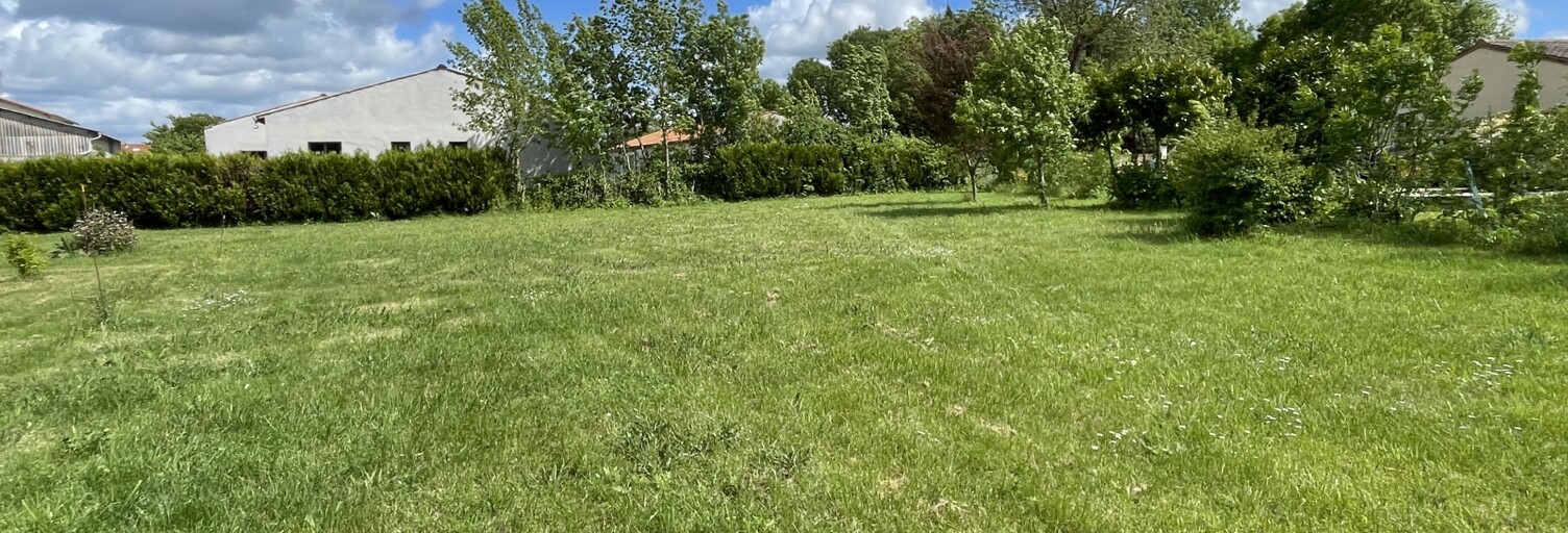 Terrain  830 m² à vendre à Marigny (79360)