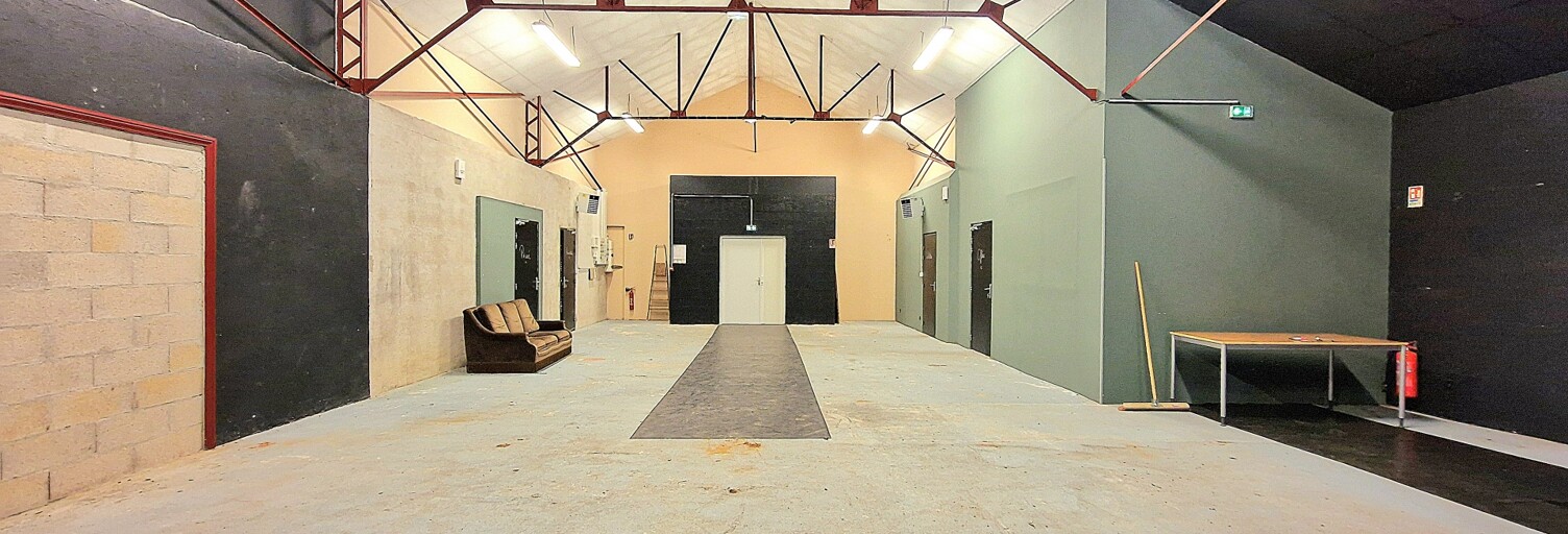 Maison 4 Pièces 300 m² à vendre à Terrasson-Lavilledieu (24120)