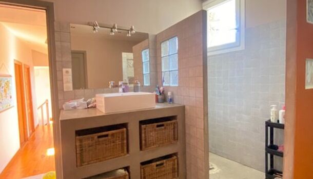 Maison de Village  6 pièces  à louer Sauzet 26740