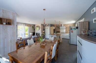 Maison 4 pièces 369600 €