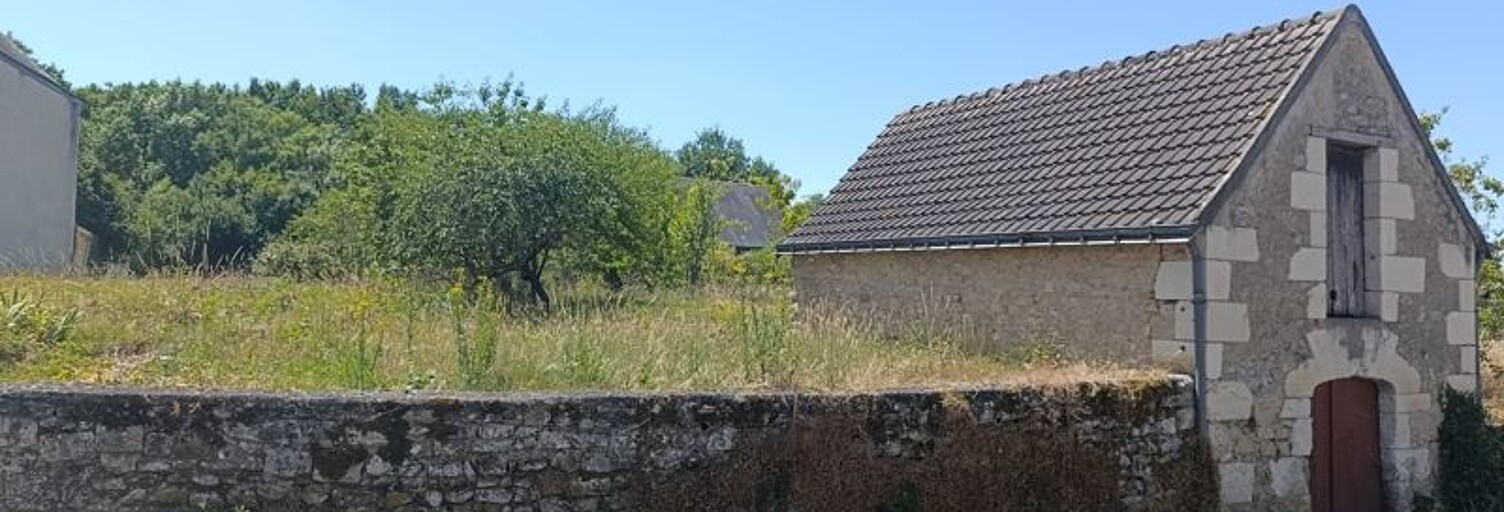 Terrain  540 m² à vendre à Sainte-Catherine-de-Fierbois (37800)