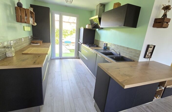 Maison de bourg de 6 pièces principales — photo 2