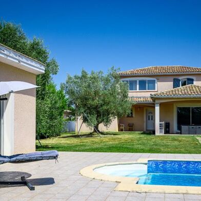 Maison 6 pièces 319000 €