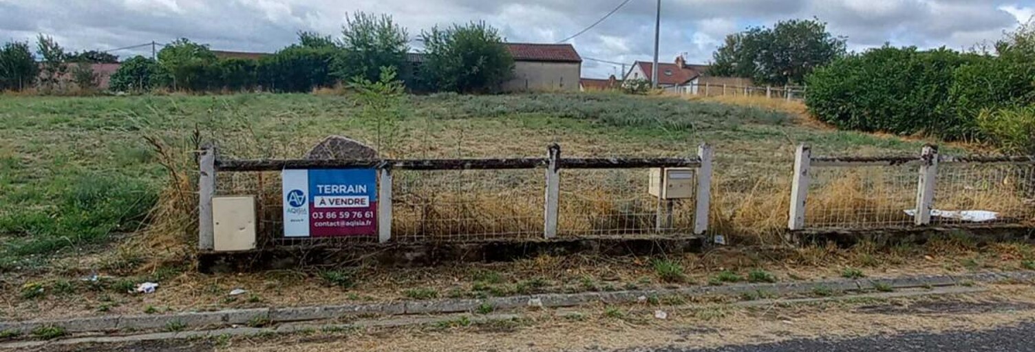 Terrain  749 m² à vendre à Montceau-les-Mines (71300)