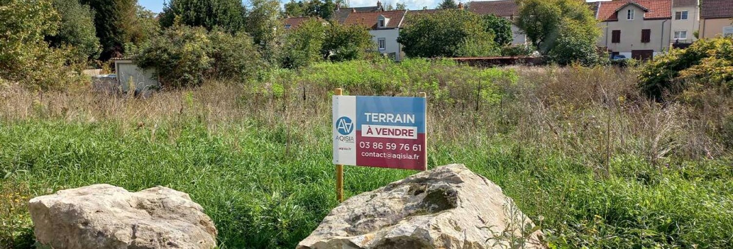 Terrain  1074 m² à vendre à Montceau-les-Mines (71300)
