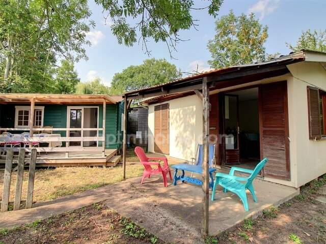 Chalets à vendre sur l'ile du Platais à VILLENNES SUR SEINE (78) — photo du bien