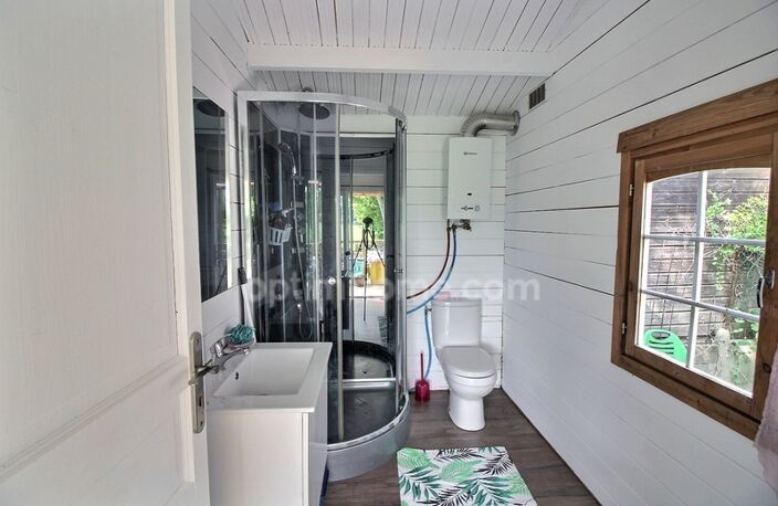 Chalets à vendre sur l'ile du Platais à VILLENNES SUR SEINE (78) — photo 5