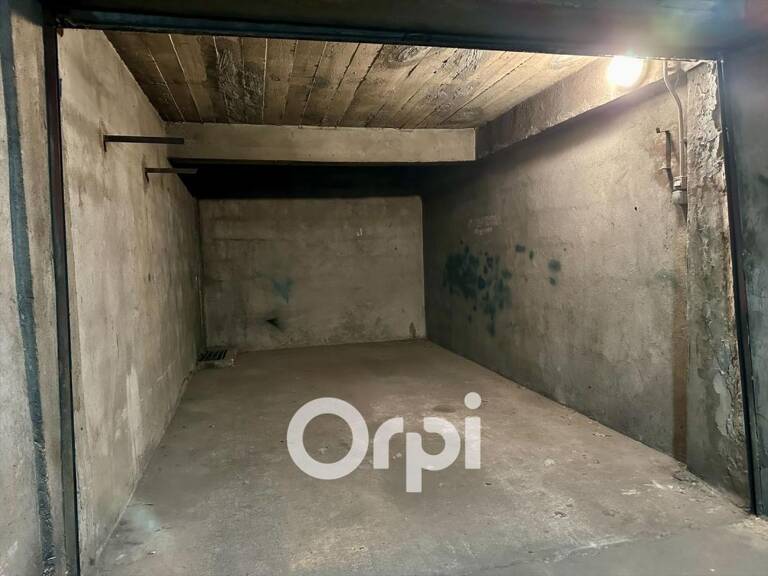 GARAGE fermé et sécurisé GRENOBLE — photo 1