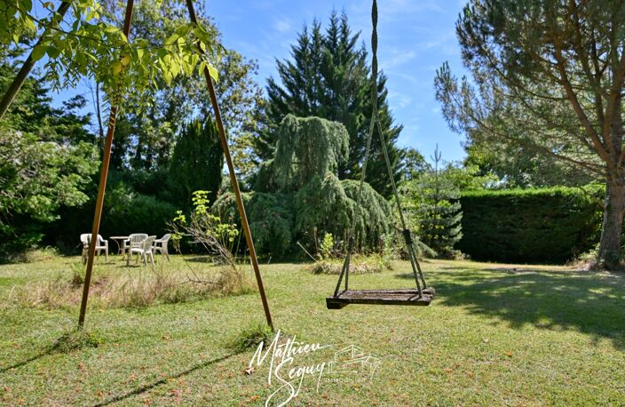 THURINS - PROPRIETE avec parc arboré — photo 4