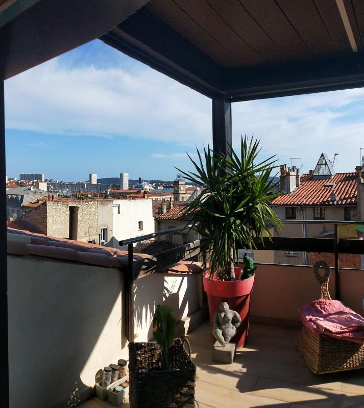 Appartement T2 centre-ville avec terrasse à vendre