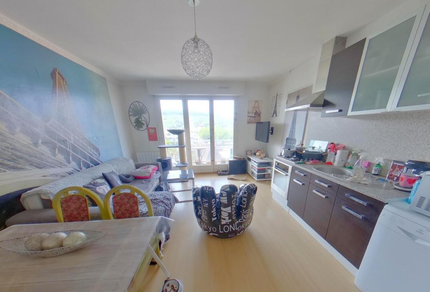 Appartement À Vendre — photo 1