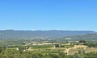 Maison 5 Pièces 228 m² à vendre à Roussillon (84220)
