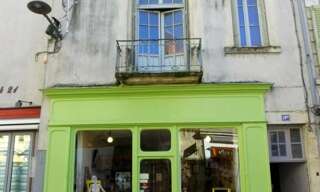 Immeuble  180 m² à vendre à La Charité-sur-Loire (58400)