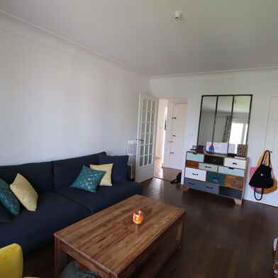 Appartement 3 pièces 800 €