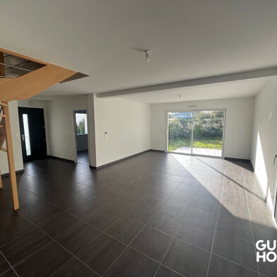 Maison 6 pièces 1450 €