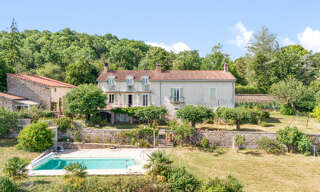 Maison 7 Pièces 210 m² à vendre à Givry (71640)