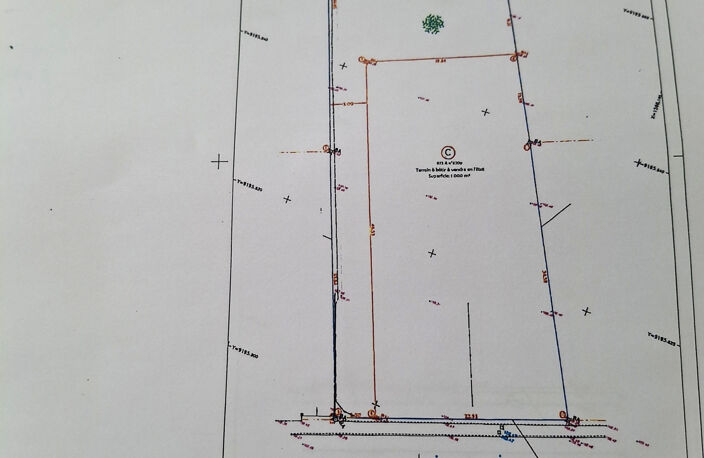 A VENDRE   TERRAIN CONSTRUCTIBLE DE 1000m2 - BELLEVILLE SUR — photo 3