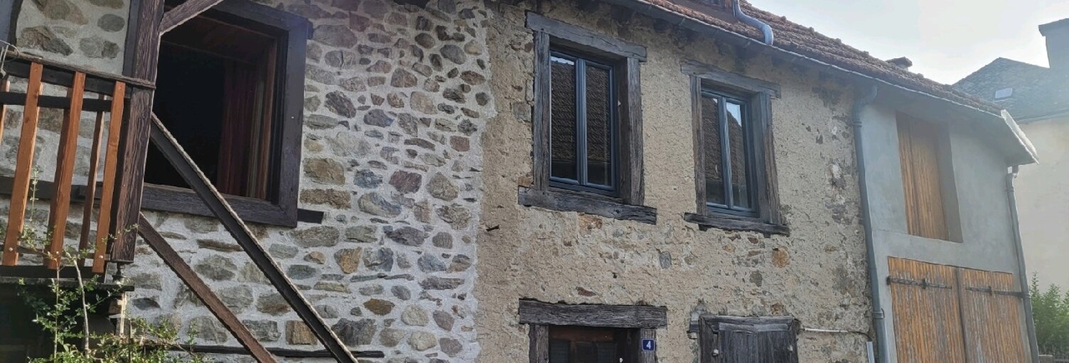 Maison 3 Pièces 30 m² à vendre à Champs-sur-Tarentaine-Marchal (15270)