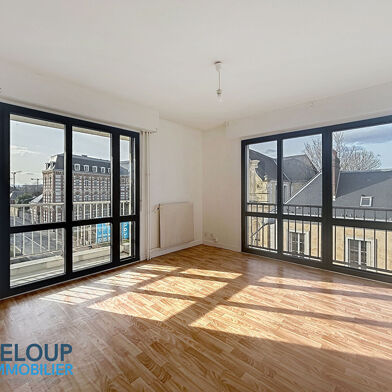 Appartement 2 pièces 750 €