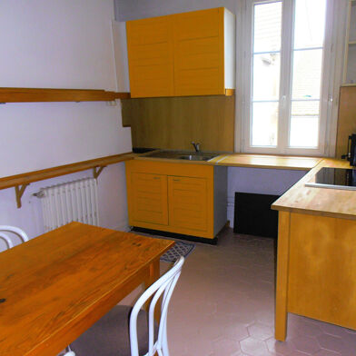 Appartement 1 pièces 630 €