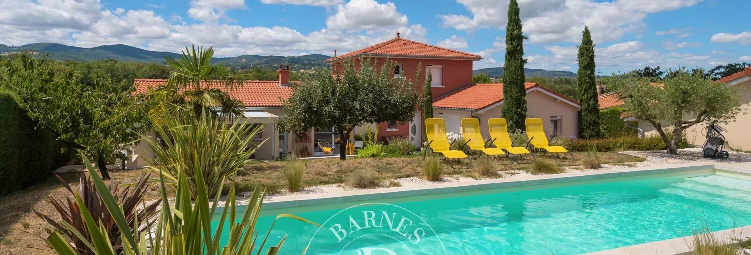 Maison 7 Pièces 215 m² à vendre à Brindas (69126)