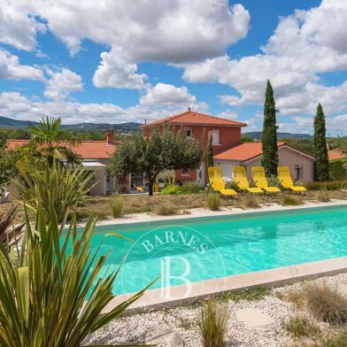 Maison 7 pièces 830000 €