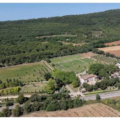 Maison 20 pièces 8900000 €