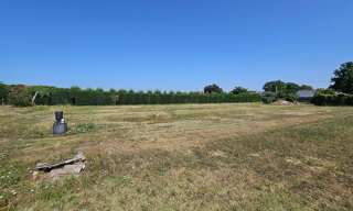 Terrain  3526 m² à vendre à Saint-Seurin-de-Cadourne (33180)