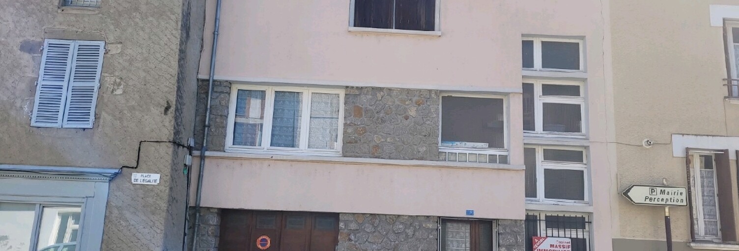 Maison 4 Pièces 85 m² à vendre à Bort-les-Orgues (19110)