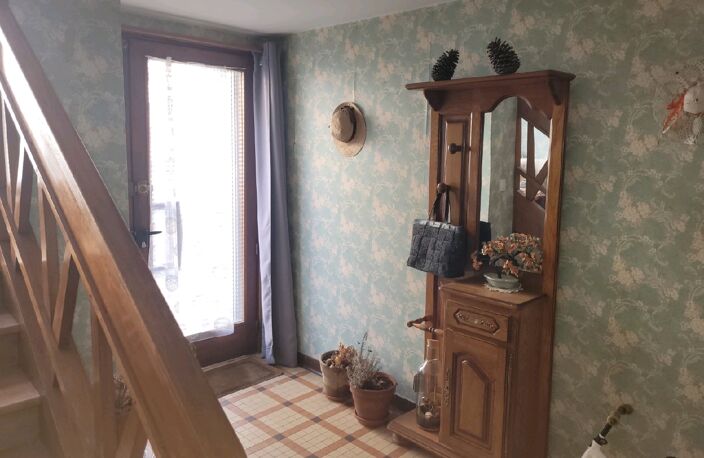 Vente maison 4 pièces 85 m² Bort-les-Orgues (19110) — photo 3