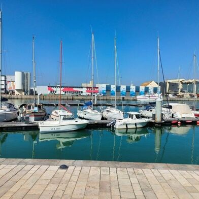 Commerce  320000 €