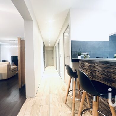 Appartement 4 pièces 115000 €