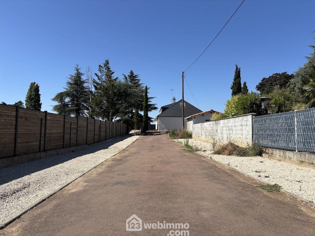 Maison - 184m² - Chasseneuil-du-Poitou