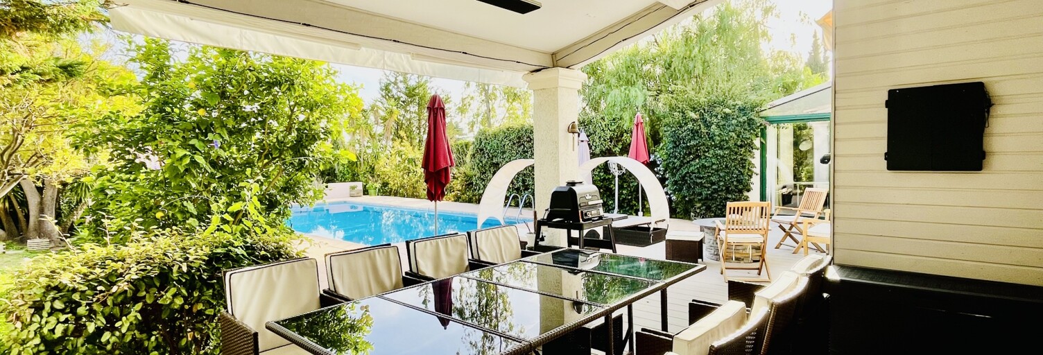 Maison 6 Pièces 179 m² à vendre à Ceyreste (13600)