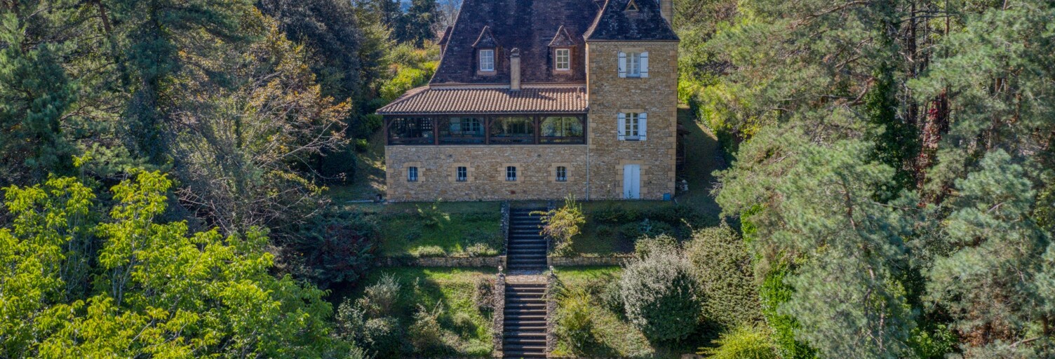 Maison 6 Pièces 201 m² à vendre à Sarlat-la-Canéda (24200)
