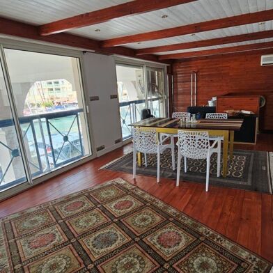 Commerce  525000 €