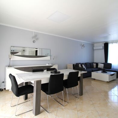 Maison 6 pièces 389000 €