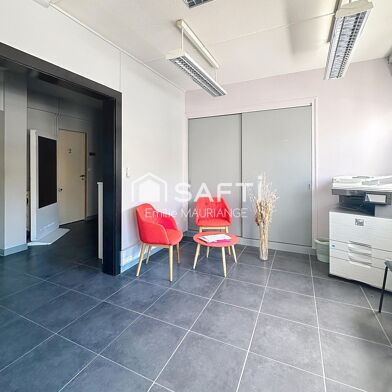 Bureau 1 pièces 490 €