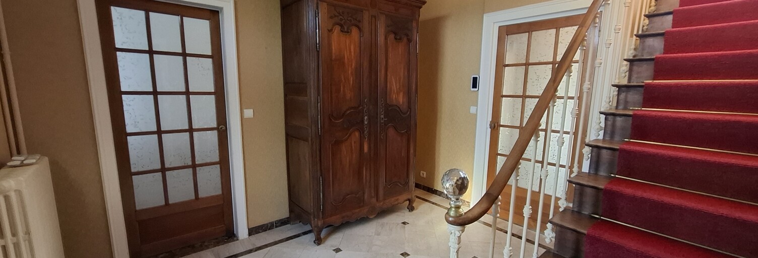 Maison 9 Pièces 219 m² à vendre à La Suze-sur-Sarthe (72210)