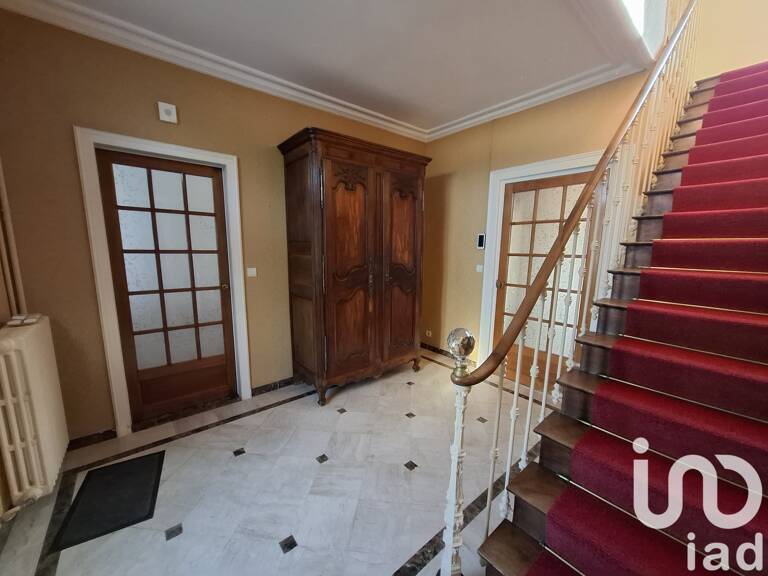 Vente Maison traditionnelle 9 pièces — photo 1