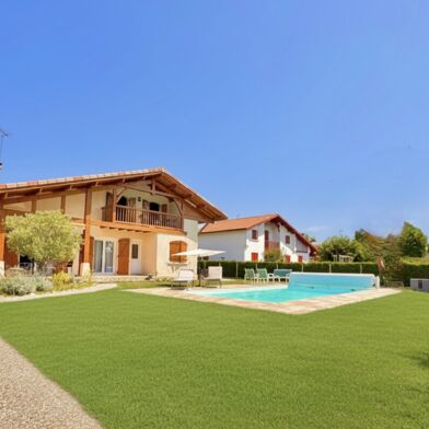 Maison 5 pièces 695000 €