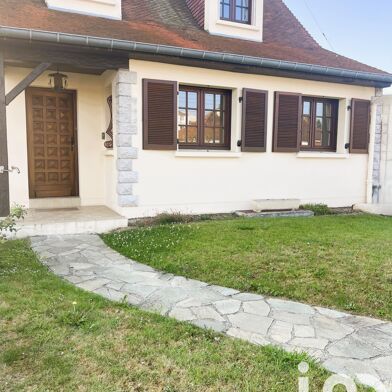 Maison 7 pièces 218000 €