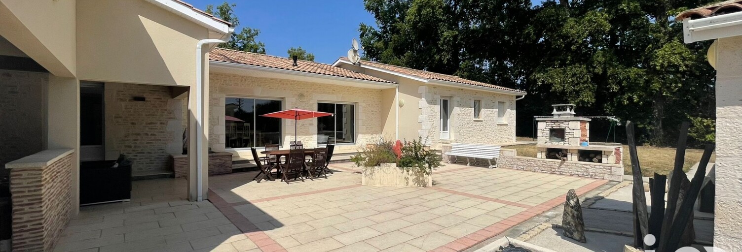 Maison 8 Pièces 226 m² à vendre à Plaisance (24560)