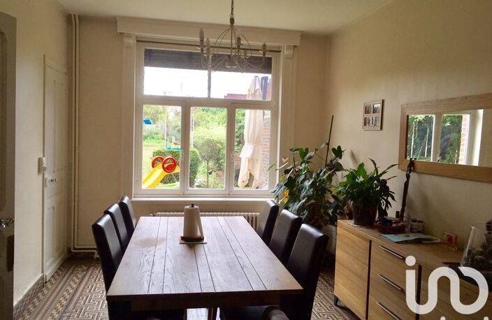 Vente Maison/villa 7 pièces — photo 2