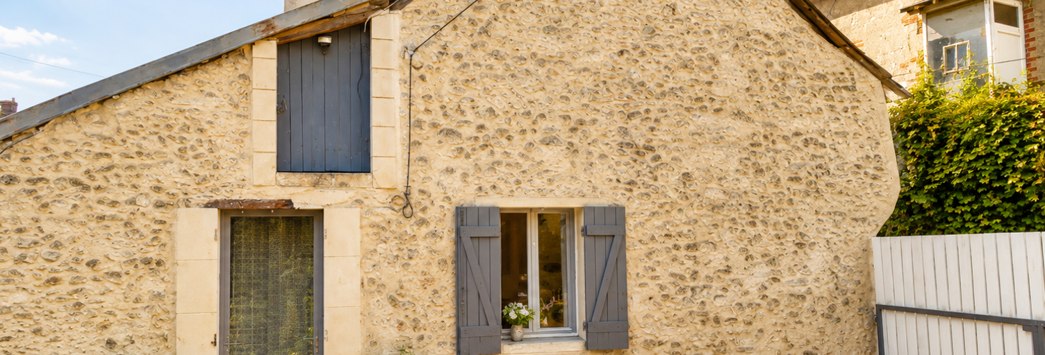Maison 5 Pièces 95 m² à vendre à Saint-Cyr-sur-Loire (37540)